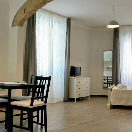 Apartment Re Di *