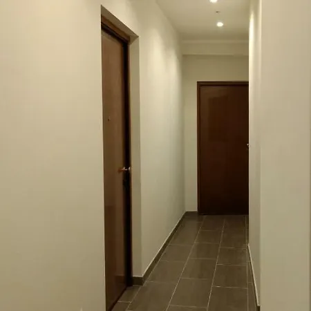 Apartment Re Di *