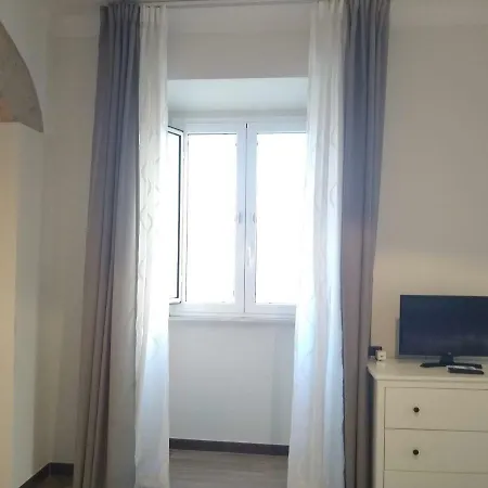 Re Di *