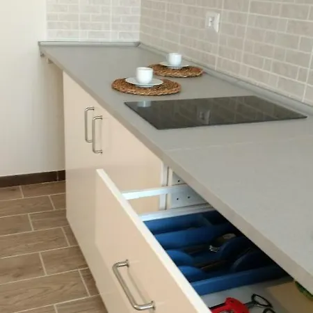 Apartment Re Di Rome