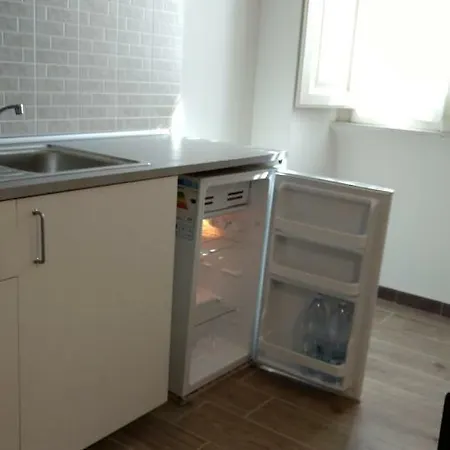Apartment Re Di Rome